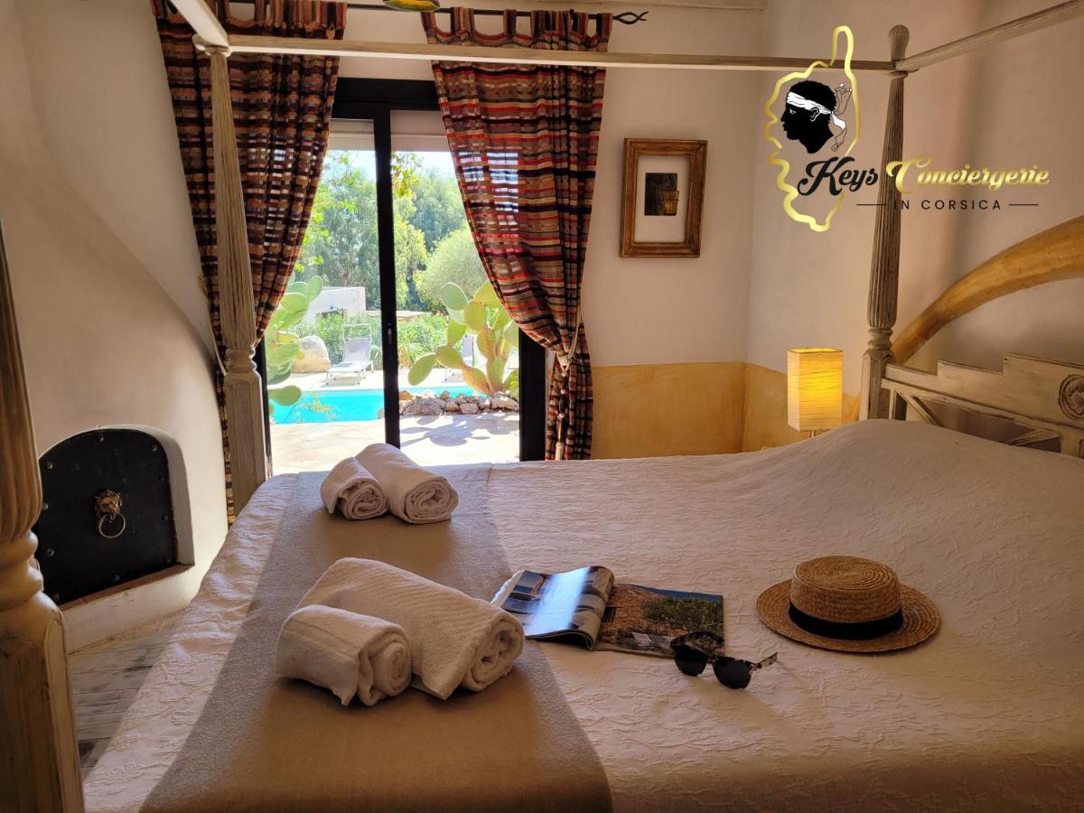 Casa Salya 8 Pers Piscine Privee Chauffee San Cipriano Villa Lecci Luaran gambar