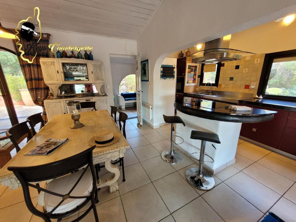 Casa Salya 8 Pers Piscine Privee Chauffee San Cipriano Villa Lecci Luaran gambar