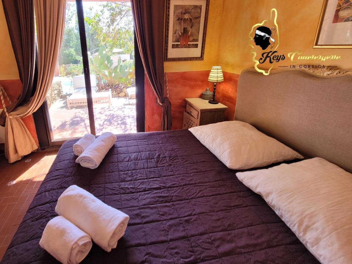 Casa Salya 8 Pers Piscine Privee Chauffee San Cipriano Villa Lecci Luaran gambar